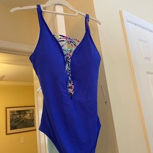 Lilly Pulitzer Swimsuit sz 6